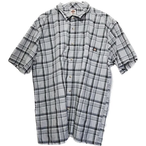 Dickies, men’s size 2X, short sleeve, plaid, button front, very lightweight - Picture 1 of 6